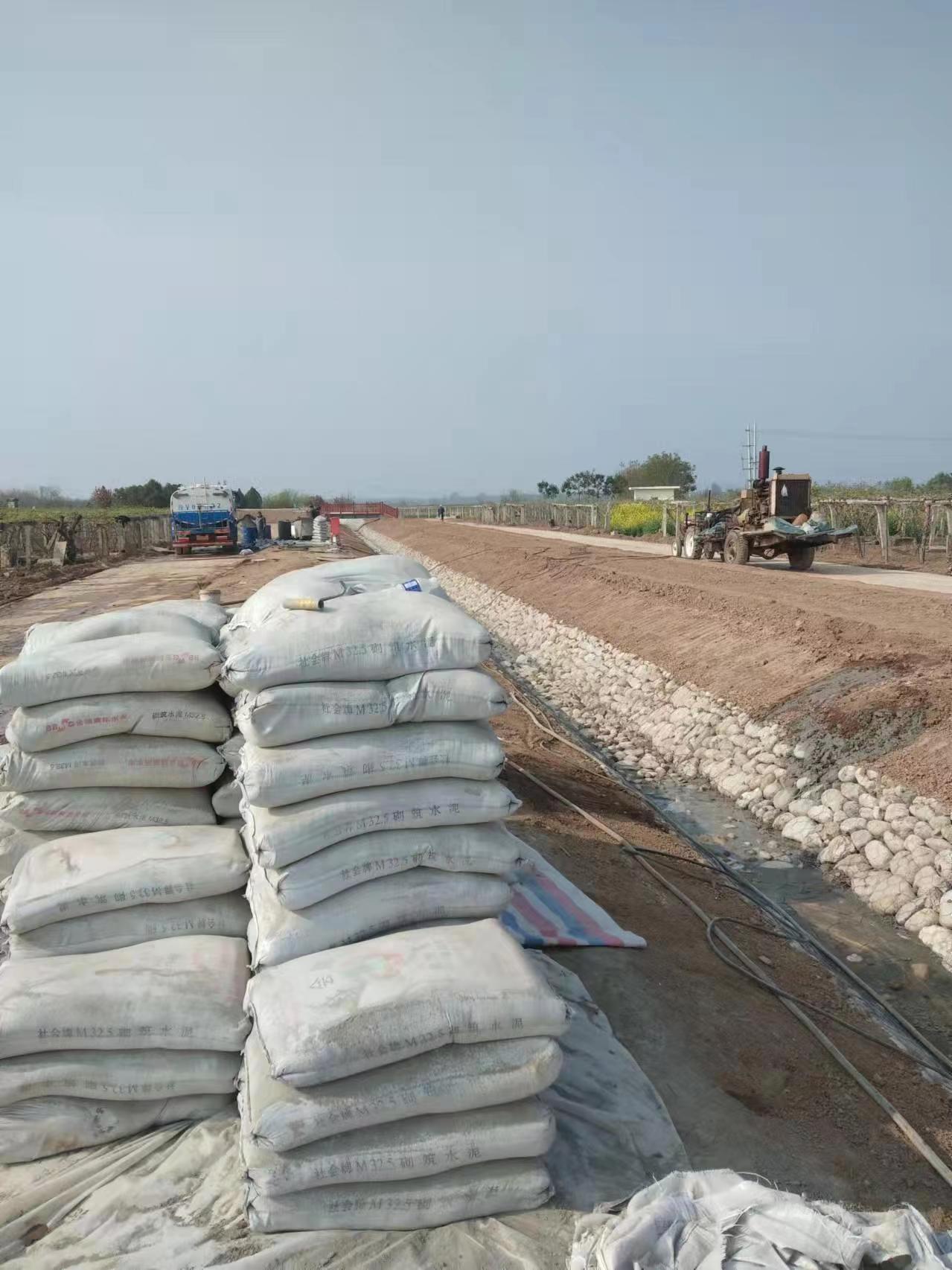 从江小导管注浆
